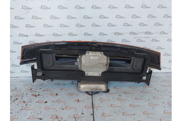 Audi R8 4.2 FSI cinturón alerón trasero con aletas activas traseras 42