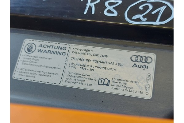 Audi R8 4.2 FSI cinturón alerón trasero con aletas activas traseras 42