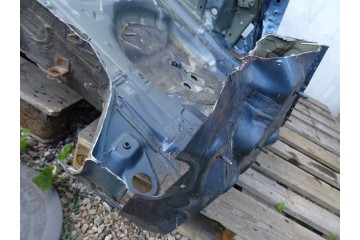 Parachoques Trasero Mazda 3 III HB BM Código de Pintura 42B 2013-2018
