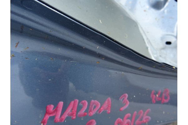 Parachoques Trasero Mazda 3 III HB BM Código de Pintura 42B 2013-2018