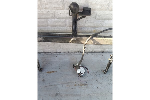 Gancho de remolque FORD MK5 LIFT STATION WAGON 2020 DS7J-19D520-DC