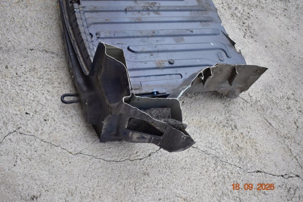 REAR BELT DACIA DUSTER AND BATH MUDGUARD RIGHT REAR LEFT REAR Car type passenger cars