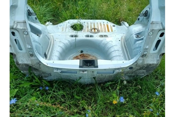 Nissan MICRA K13 BELT REAR WALL REAR FLOOR BATHTUB ORYG