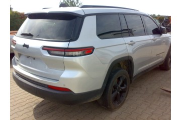 JEEP GRAND CHEROKEE WL LONG 2021 MUDGUARD REAR QUARTER FLOOR BELT
