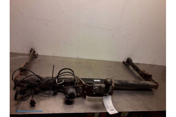 2002 Renault Trafic II X83 Trailer hitch kit