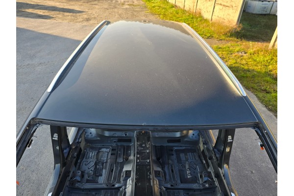 Audi A4 B9 8W LIFT KOMBI ROOF LX7L Packaging status no packaging