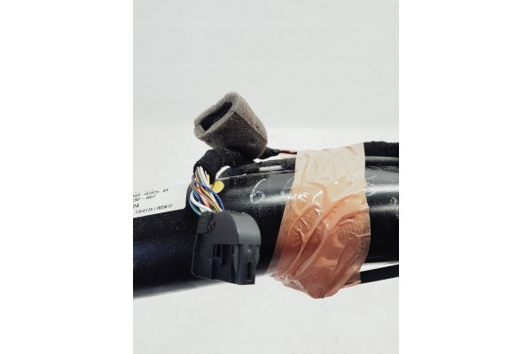Audi A5 B10 8B3 Enganche trasero 8B3800495B