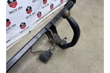 Mercedes Benz C W205 detachable hook 166411M01 Part manufacturer Mercedes Benz OE