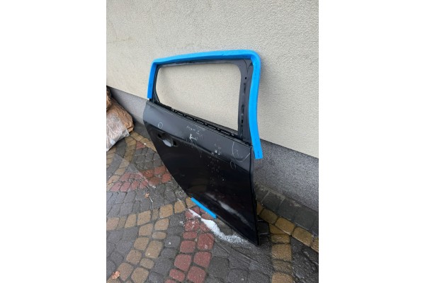 Door rear right Renault Megane 4 NEW 821006310R Catalog number of the part 821006310r