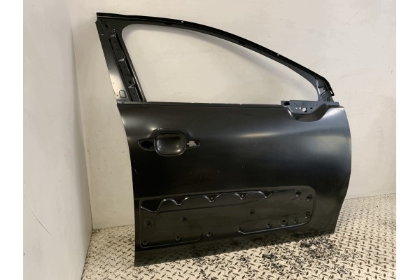NEW ORIGINAL DOOR RIGHT FRONT CITROEN C3 III 3 16 23 ON STRIP Car type passenger cars