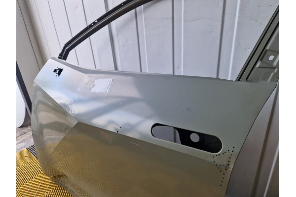 DOOR TOYOTA C HR II FROM 2023 ONWARDS FRONT LEFT ORIGINAL SERVICE PART Part manufacturer Toyota OE