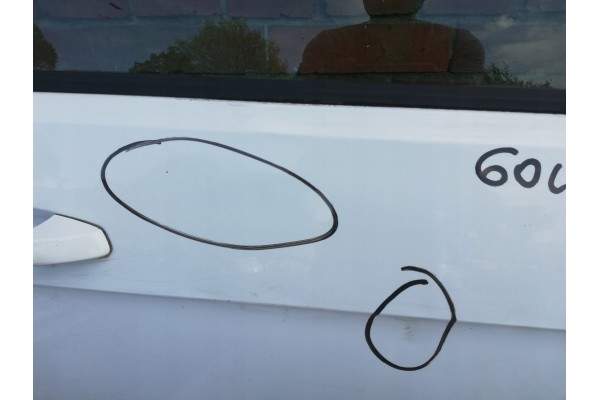 DOOR RIGHT VW GOLF VII 12 20 3 DOOR Catalog number of the part 5G3831312 AB