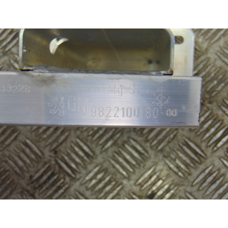 9822100180 REFUERZO PARAGOLPES DELANTERO PEUGEOT 5008