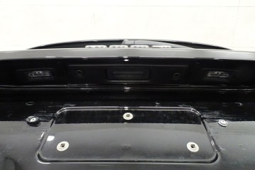 Portón trasero completo con cristal para Jeep Avenger 2023-