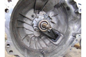 5V M CAJA CAMBIOS KIA SPORTAGE TD (5-ptas.) 2000 5V M 205414 KIA - 4