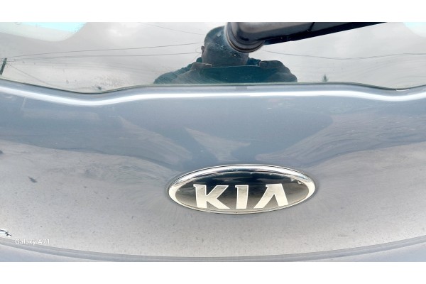 KIA SPORTAGE III LIFT Puerta Trasera Completa D7