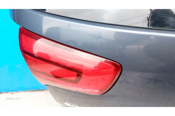 KIA SPORTAGE III LIFT Puerta Trasera Completa D7