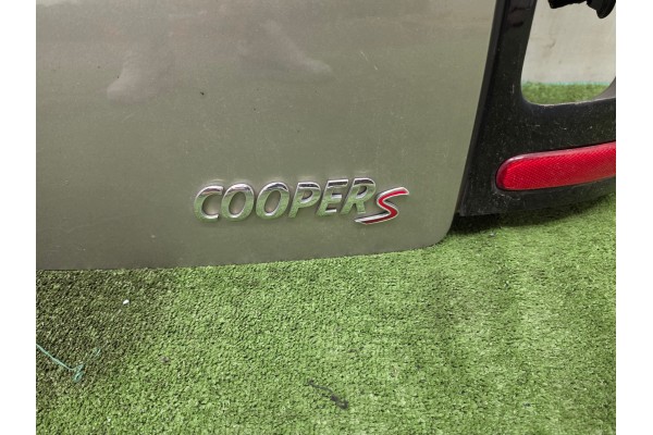 Ensamblaje de Puerta Trasera del Maletero MINI R55 Clubman - Código de