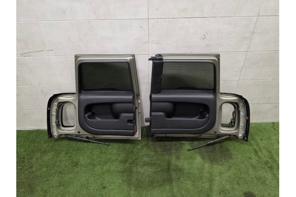 Ensamblaje de Puerta Trasera del Maletero MINI R55 Clubman - Código de