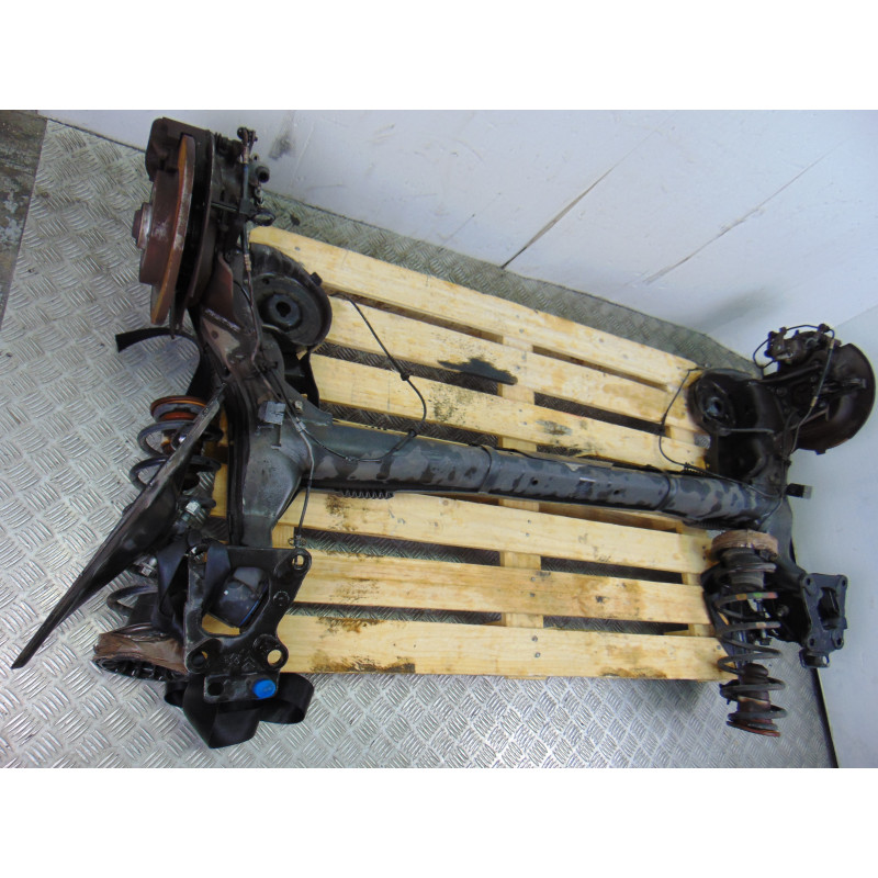 PUENTE TRASERO PEUGEOT PARTNER FURGÓN