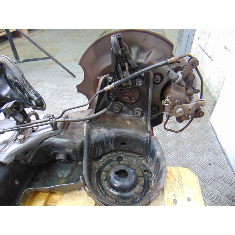 PUENTE TRASERO PEUGEOT PARTNER FURGÓN