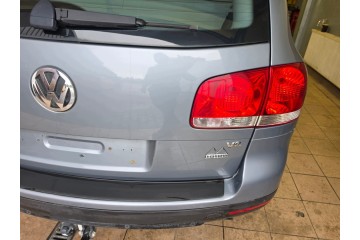 LUGGAGE COMPARTMENT FLAP REAR VW TOUAREG 2006 2010 COLOUR LR7N Catalog number of the part KLAPA BAGAZNIKA TY TYLNA VW TOUAREG 20
