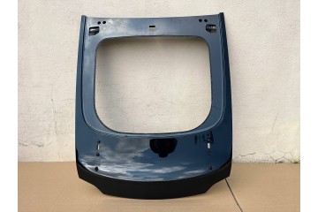 TAILGATE MERCEDES BLACK SERIES A190 CARBON