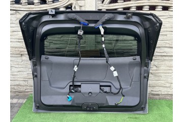 Portón trasero PEUGEOT 3008 II - Código de color KCAC