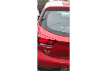 KIA RIO 4 IV 2017 LADNA KLAPA TYL TYLNA KOLOR BEG KOMPLETNA ORG WARSZAWA Part manufacturer Kia OE