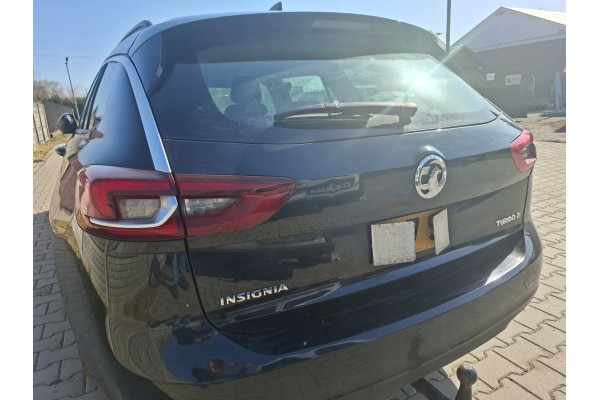 OPEL INSIGNIA B II STATION WAGON FLAP REAR SET NICE Z22Y W WA Part manufacturer Opel OE