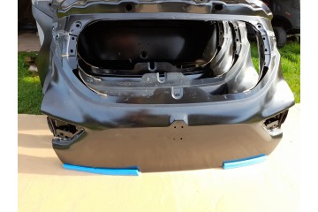 TAILGATE RENAULT CLIO IV 4 HB ORG NEW Catalog number of the part 901008961R TYLNA KLAPA CLIO IV 4 HB BEZ KAMERY ORYGINA ORYGINAL