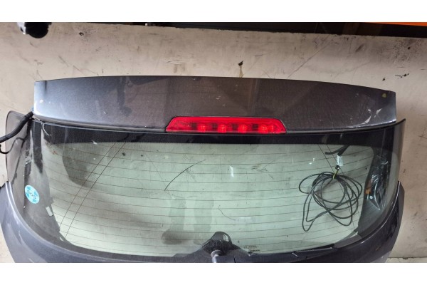 Portón Trasero Peugeot 308 - Código de Pintura KTPD