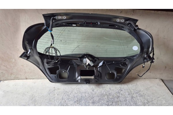 Portón Trasero Peugeot 308 - Código de Pintura KTPD