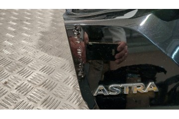 Portón trasero para maletero Opel Astra K V (2015-2022) - OEM original