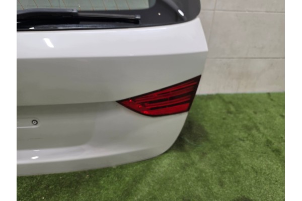Portón Trasero con Luces Traseras para BMW X1 E84 - Versión UE - Códig