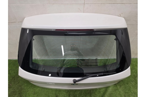 Portón Trasero con Luces Traseras para BMW X1 E84 - Versión UE - Códig