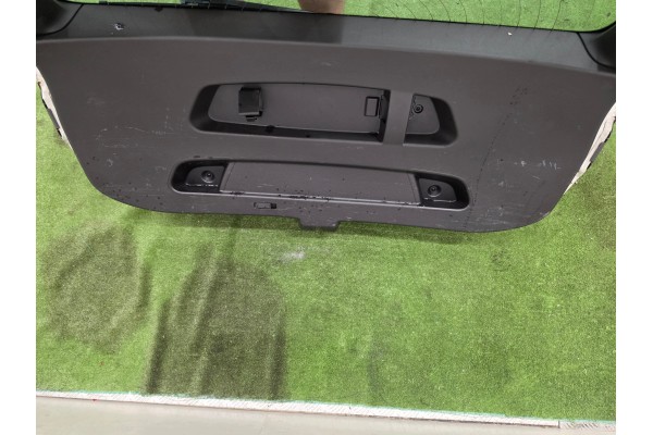 Portón Trasero con Luces Traseras para BMW X1 E84 - Versión UE - Códig