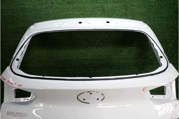 HYUNDAI I30 III KOMBI 17 tailgate rear Catalog number of the part 7020 vip