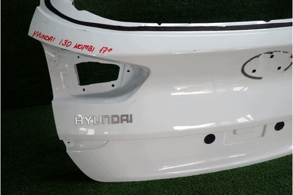 HYUNDAI I30 III KOMBI 17 tailgate rear Part manufacturer Hyundai OE