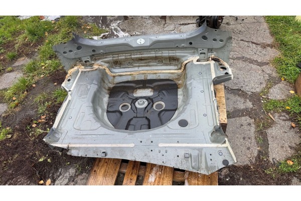 KIA XCEED X CEED BELT REAR TRUNK FLOOR BATH REAR H8 17 25 Catalog number of the part 2f5753 d41d8c 8a1247