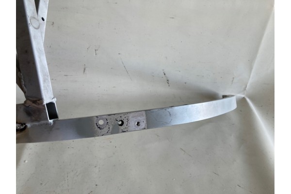 Body mounting LEFT FRONT AUDI R8 420805371A Car type passenger cars