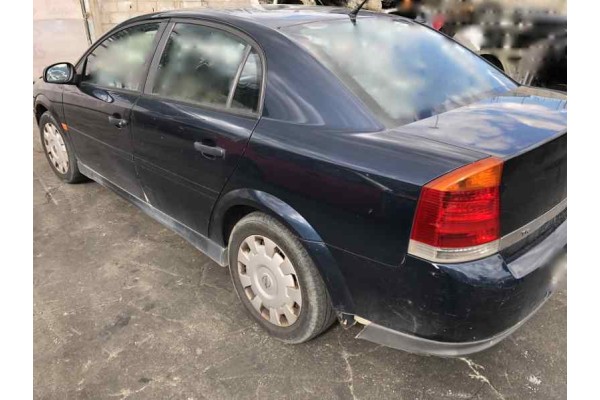 OPEL VECTRA C BERLINA Club