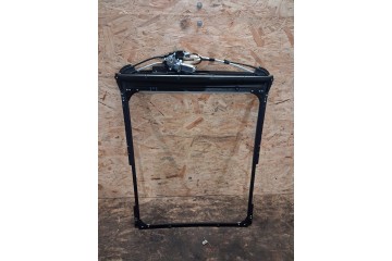 VOLVO V40 CROSS COUNTRY 12 19 sunroof roller shutter 9902008069