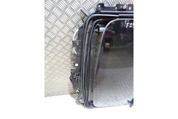 BMW X3 F25 PANORAMA SUNROOF ROLLER BLIND SET 7213044 Car type passenger cars