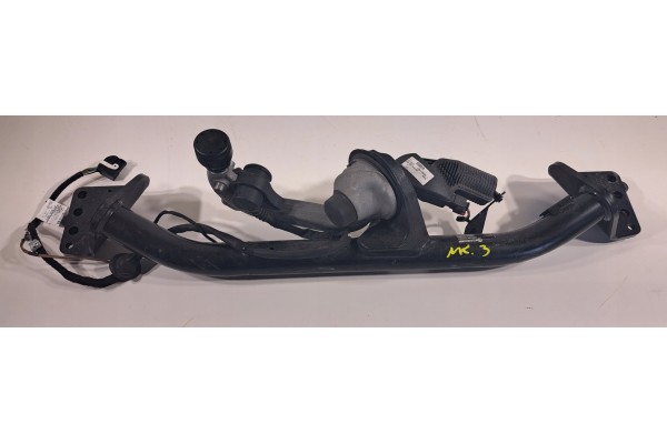MERCEDES CLA W118 TOW BAR A1183101500 REAR