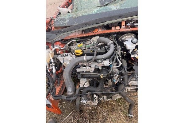 SILNIK KOMPLETNY RENAULT H4DB450 na czesci