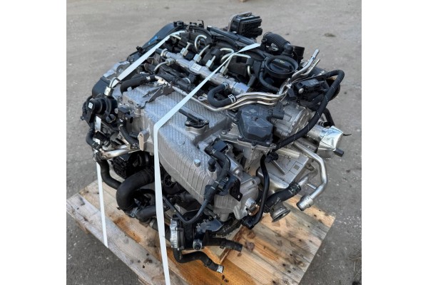 ENGINE COMPLETE AUDI Q5 A4 A5 2 0TDI DEZ 10 THOUSAND KM AS NEW Part manufacturer Audi OE