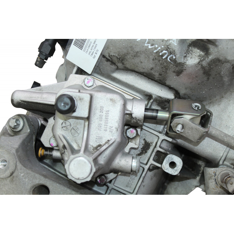 M 5V CAJA CAMBIOS OPEL ASTRA H TWIN TOP Cosmo 2008 M 5V 210964 OPEL - 5