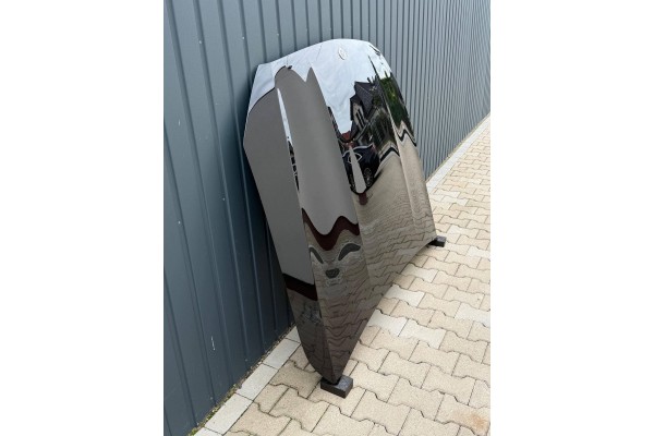 ENGINE COVER MASK IN COLOUR 197 IDEAL MERCEDES E W214 OE A2148800100 Catalog number of the part A2148800100 MASKA POKRYWA SILNIK