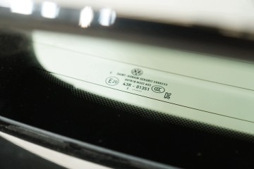 TAILGATE COMPLETE ORIGINAL EUROPE CODE LY9T VW VOLKSWAGEN ID 5 22R Car type passenger cars